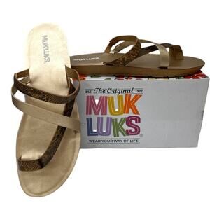 Muk Luks Women's About Town  Rose Gold Faux Leather Sandals Size 10 NEW